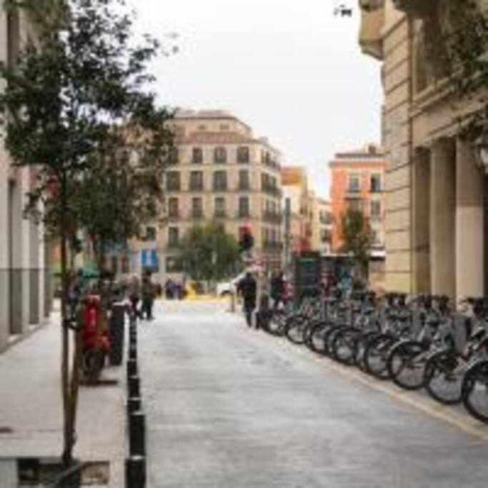 Apartamento Sotano En Gran Via มาดริด ภายนอก รูปภาพ