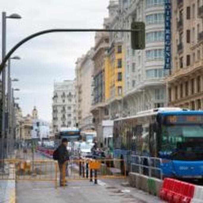 Apartamento Sotano En Gran Via มาดริด ภายนอก รูปภาพ